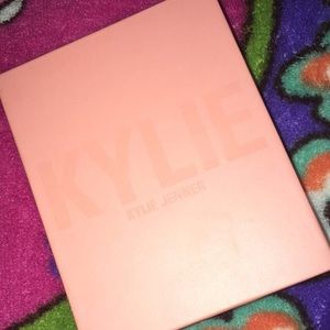 Kylie Cosmetics Blush